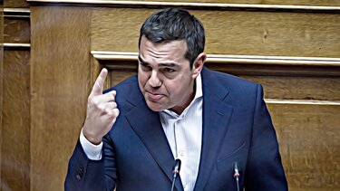 Τσίπρας μετά τη συνάντηση με Γ.Στουρνάρα: "Οι τράπεζες οφείλουν να χρηματοδοτήσουν την πραγματική οικονομία"