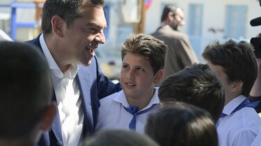 Η "παρακμή" της Ελλάδας, ο Αλέξης Τσίπρας και ο μαθητής της Τήλου