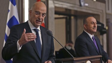 Συνάντηση Δένδια - Τσαβούσογλου το μεσημέρι στις Βρυξέλλες