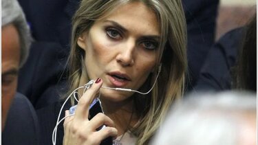 Qatargate: Βρέθηκε «βραχιολάκι» για την Εύα Καϊλή