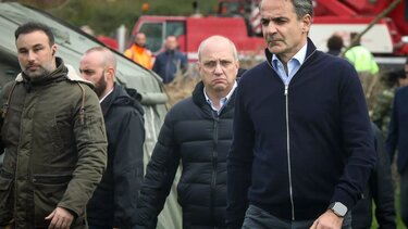 Επιστολή Μητσοτάκη σε Ντογιάκο: Να προτεραιοποιηθούν οι έρευνες για τα Τέμπη