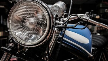 Για τα ταξί υπάρχουν λύσεις, για τα μηχανάκια;