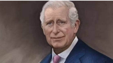 Το πρώτο επίσημο πορτρέτο του βασιλιά Καρόλου Γ'