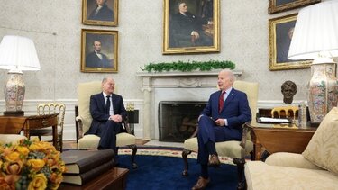 Η Ουκρανία στο επίκεντρο της συνάντησης Μπάιντεν-Σολτς στον Λευκό Οίκο