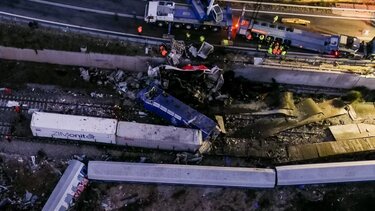 ΕΣΗΕΑ για Τέμπη: Η τραγωδία αναδεικνύει τα δομικά προβλήματα που μαστίζουν τα ελληνικά ΜΜΕ