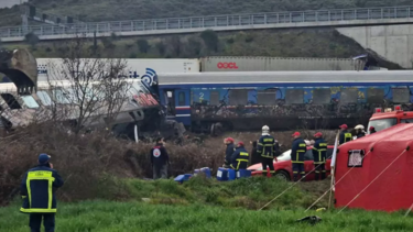 Παραμένει σε πολύ κρίσιμη κατάσταση ο μοναδικός επιζών του 1ου βαγονιού