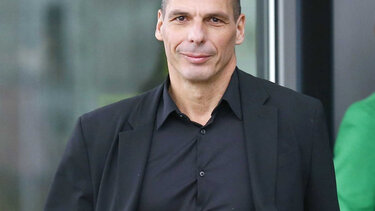 Η πρώτη ανάρτηση του Γιάνη Βαρουφάκη μετά την επίθεση