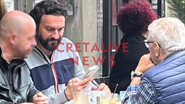 Βόλτα στο κέντρο του Ηρακλείου ο Μελέτης Ηλίας