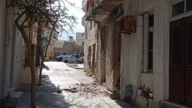 Της Αγίας Τριάδας το κάγκελο! (μέρες που ‘ναι)