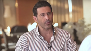  Λευτέρης Ελευθερίου: «Με κοιτάω στον καθρέφτη και φτύνομαι»