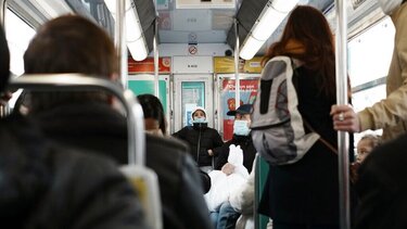 Παρίσι: Νεκρή 45χρονη στο μετρό - Πιάστηκε το παλτό της σε πόρτα βαγονιού