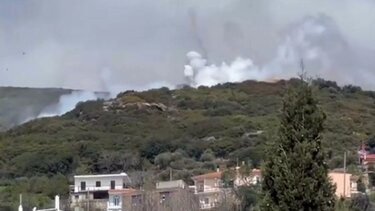 Σάμος: Βίντεο από το εκρηκτικό έθιμο με τις οβίδες στον Μαραθόκαμπο