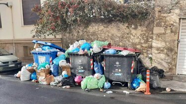 Μεγάλη Εβδομάδα με τόνους σκουπιδιών στο Ηράκλειο!