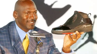 Αστρονομικό ποσό για τα παπούτσια του Μάικλ Τζόρνταν - Πόσο πουλήθηκαν σε δημοπρασία