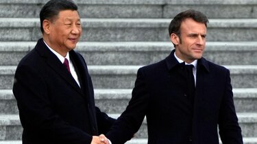 Ο Μακρόν υπολογίζει στον Σι Τζινπίνγκ «για να επαναφέρει την Ρωσία στην λογική»
