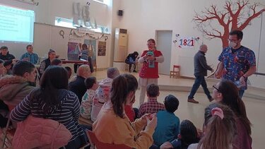 Εκατοντάδες Κρητικόπουλα εξετάστηκαν από τους οδοντιάτρους του "Χαμόγελου του Παιδιού"