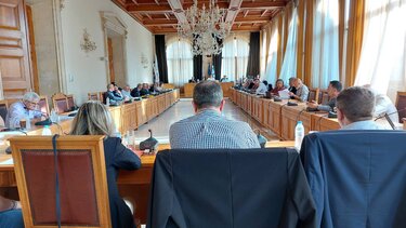 «Όχι» σε διόδια στον ΒΟΑΚ πέριξ του Ηρακλείου, λέει το Δημοτικό Συμβούλιο 