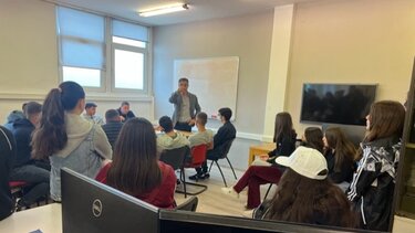 Στο ΕΛΜΕΠΑ μαθητές από τα Γυμνάσιο - Λύκειο Αγ. Μύρωνα