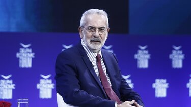 Ποιος είναι ο υπηρεσιακός πρωθυπουργός Ιωάννης Σαρμάς