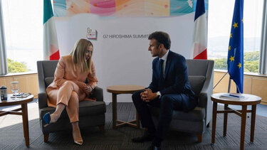 "Έσπασε ο πάγος" ανάμεσα στον Μακρόν και τη Μελόνι