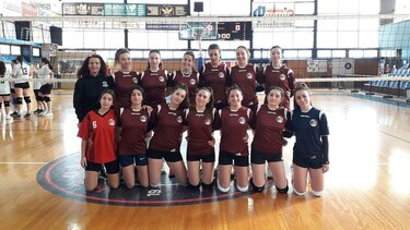 Στην 3η θέση των πανελλήνιων σχολικών αγώνων η ομάδα βόλεϊ κοριτσιών του 11ου Λυκείου Ηρακλείου