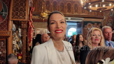 Σε γάμο στα Χανιά η Βίκυ Καγιά