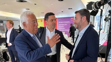 "Επανέρχεστε": Το σχόλιο του Πορτογάλου πρωθυπουργού στον Ν. Ανδρουλάκη