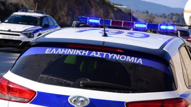 Κινηματογραφική καταδίωξη τα μεσάνυχτα στην Θεσσαλονίκη – Τραυματίστηκε σοβαρά αστυνομικός