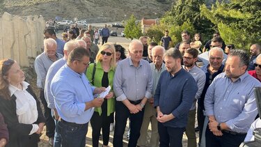 Ανδρουλάκης: Φόρος τιμής και στεφάνι στα Θύματα του Ολοκαυτώματος στον Αμιρά