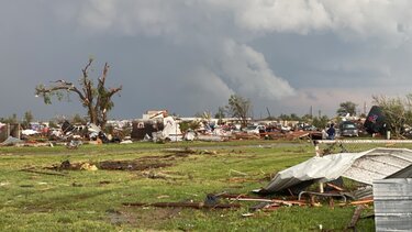 Ανεμοστρόβιλος σαρώνει την πόλη Πέριτον στο Τέξας - Υπάρχουν νεκροί 