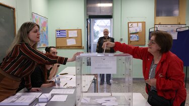 Ανοιξαν οι κάλπες – Χρήσιμες πληροφορίες πριν την ψήφο
