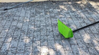 Σήκωσαν μανίκια στην παιδική χαρά της Αγίας Άννας