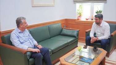 Συνάντηση Περιφερειάρχη Κρήτης με τον Δήμαρχο Χανίων