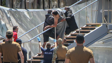 Ναυάγιο στην Πύλο: Ο καπετάνιος ανάμεσα στους υπόπτους που ανακρίνονται