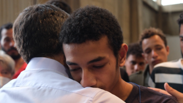 Τσίπρας: Με τον άνθρωπο, χωρίς όρους