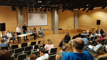 Ηράκλειο: Συνάντηση της Σχολικής Επιτροπής A'βάθμιας με τους νέους Διευθυντές 