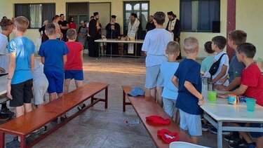 Αγιασμός στις κατασκηνώσεις της Ιεράς Αρχιεπισκοπής Κρήτης