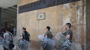 Δολοφονία Καμπανού: Διακόπηκε για τις 12 Ιουλίου η δίκη