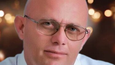 «Ela Ela»: Νέο τραγούδι από τον IORDANIS