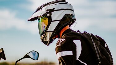 Χωρίς προστατευτική ζώνη και κράνος κυκλοφορούν οι οδηγοί στην Κρήτη