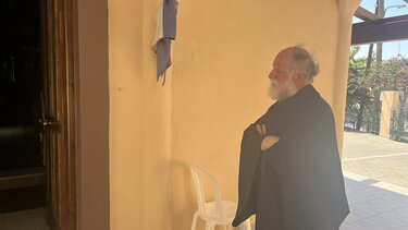 Έσπασαν την πόρτα, μπήκαν στον ναό και άρπαξαν τα χρήματα από το παγκάρι!