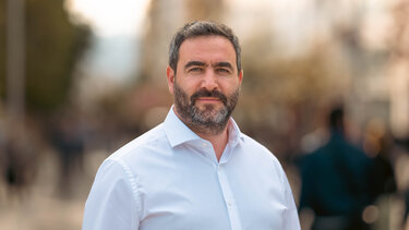 Με σύνθημα "Δίνουμε αξία στο Ηράκλειο" η επίσημη πρώτη του Γ. Σισαμάκη