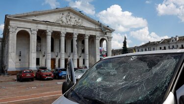 Αυξάνεται ο αριθμός των νεκρών από το ρωσικό πυραυλικό χτύπημα στο Τσερνίχιβ – Στους 110 οι τραυματίες