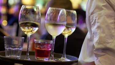 ΓΣΕΕ: Πώς αμείβονται οι μισθωτοί του ιδιωτικού τομέα την 15η Αυγούστου 