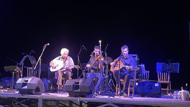 Συναυλία για τον Μίκη Θεοδωράκη, στο Λιμάνι Κολυμπαρίου 