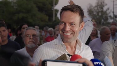 Yπέρ του Στέφανου Κασσελάκη ο ναύαρχος Ευάγ. Αποστολάκης