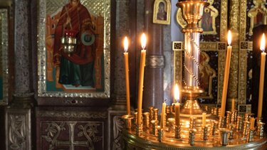  Συνεδριάζει εκτάκτως η Ιερά Σύνοδος για την «ισότητα στον γάμο»