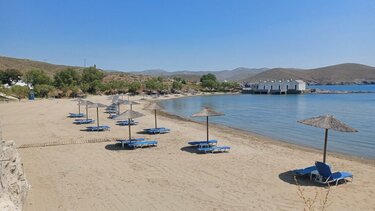 Χαλκιδική: Διευκρινίσεις της ΕΛΑΣ για την επίθεση σε βάρος ηλικιωμένου ζευγαριού από υπεύθυνο beach bar