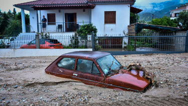 Κακοκαιρία: Ξανά στο κόκκινο η στάθμη του Ενιπέα και του Πηνειού