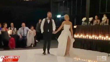 Αυτός ο γάμος δεν πήγε πολύ καλά: Γαστρεντερίτιδα «θέρισε» τους καλεσμένους